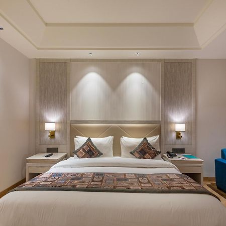 Sandoz Amritsar Near Golden Temple Экстерьер фото