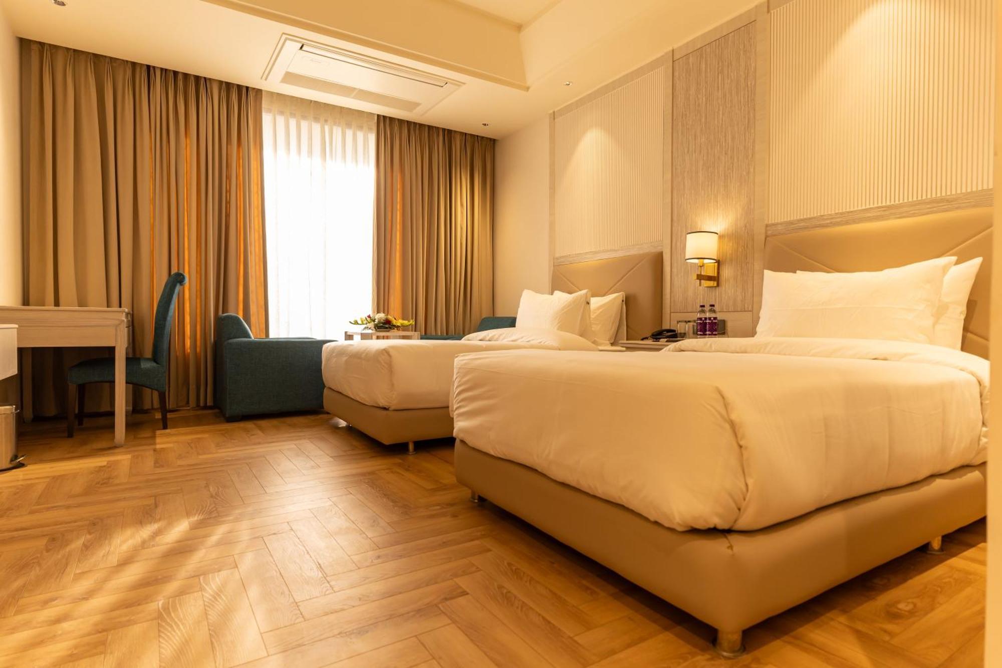 Sandoz Amritsar Near Golden Temple Экстерьер фото